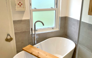 Surrey Alpine Sash Windows (30) Surrey Alpine Sash Windows (30)